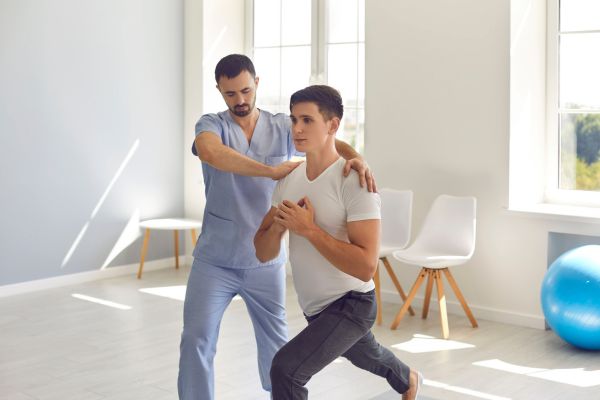 Fisioterapia después de una terapia con células madre: recuperación y seguimiento Fisioterapia Tras Terapia con Células Madre: Claves